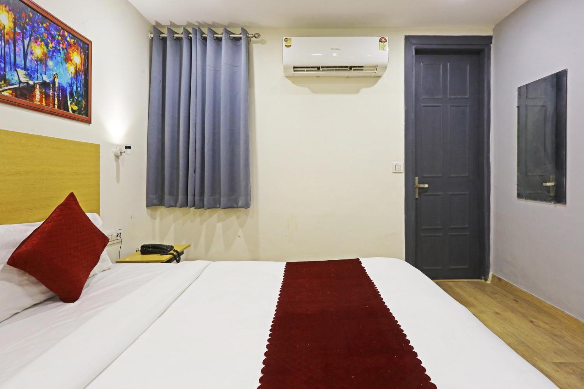 Hotel Twamev Residency Uttam Nagar Couple Friendly Delhi  Luaran gambar