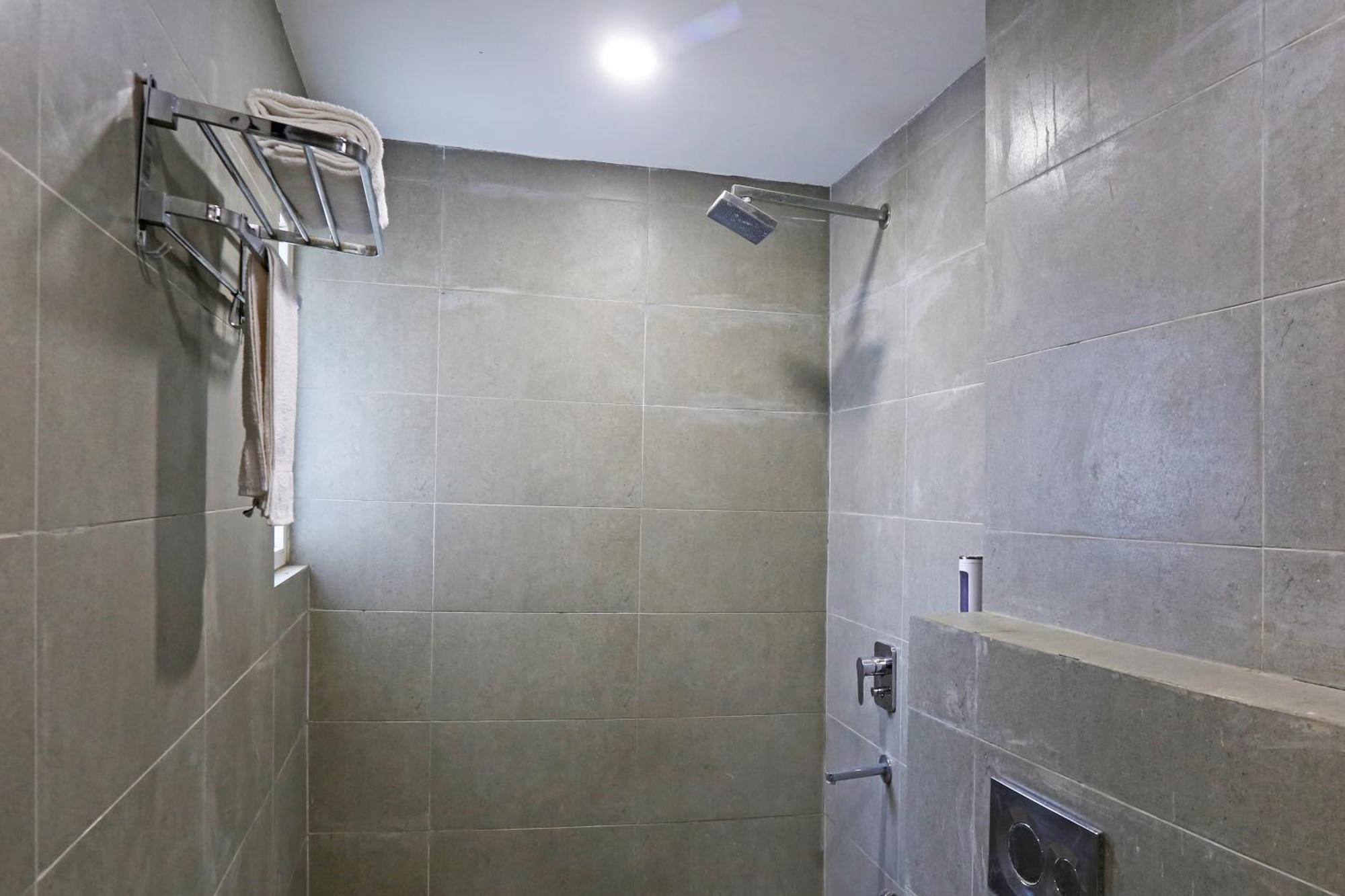 Hotel Twamev Residency Uttam Nagar Couple Friendly Delhi  Luaran gambar