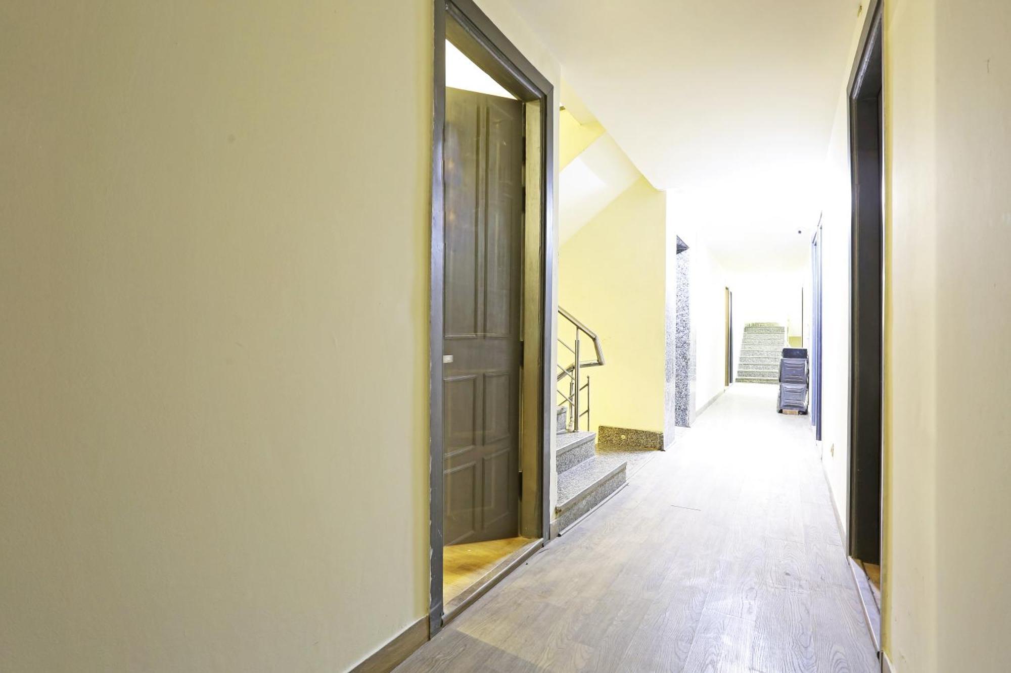 Hotel Twamev Residency Uttam Nagar Couple Friendly Delhi  Luaran gambar
