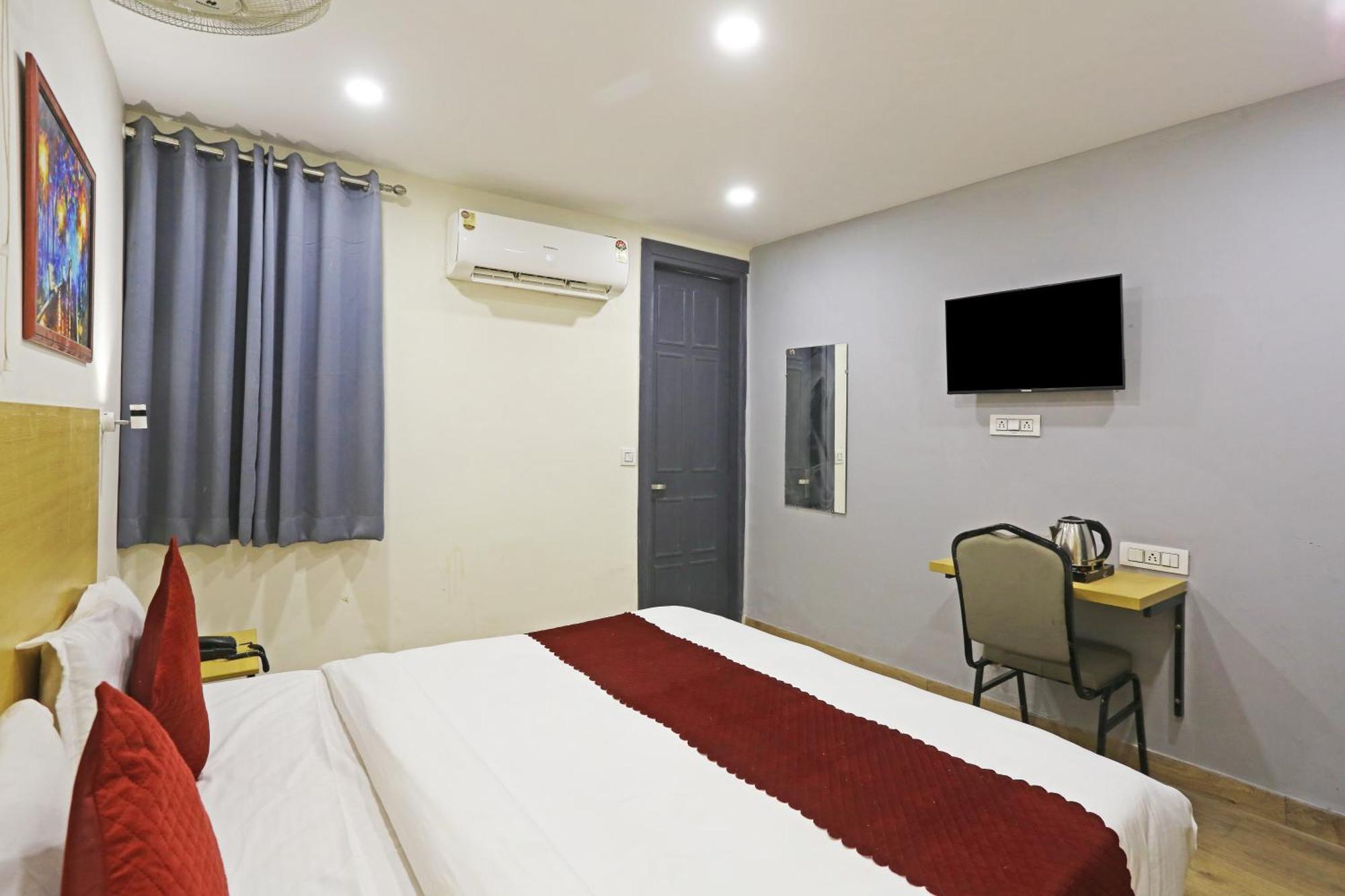 Hotel Twamev Residency Uttam Nagar Couple Friendly Delhi  Luaran gambar