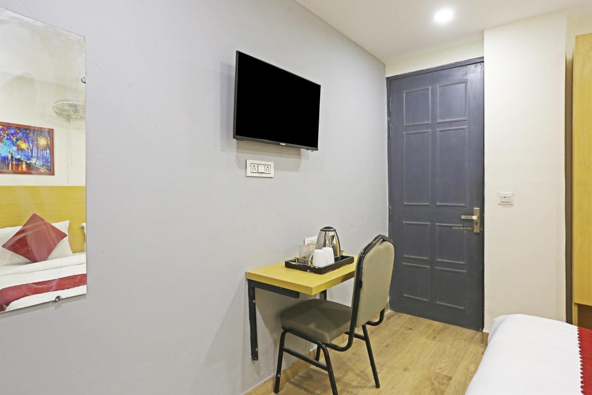 Hotel Twamev Residency Uttam Nagar Couple Friendly Delhi  Luaran gambar